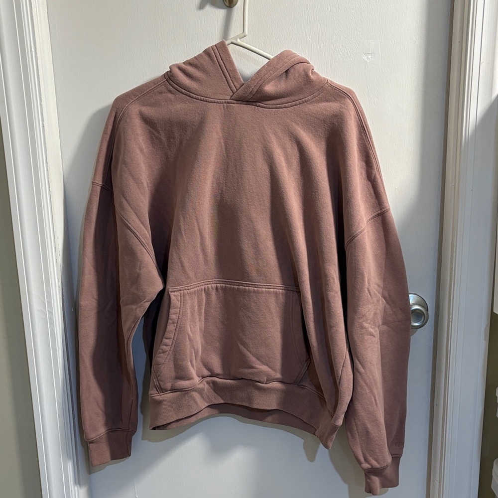 Hollister Men's Dusty Rose Hoodie Sweater